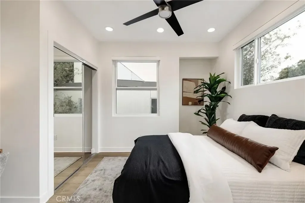 724 San Miguel Avenue, Los Angeles, California, United States. - Photo 38
