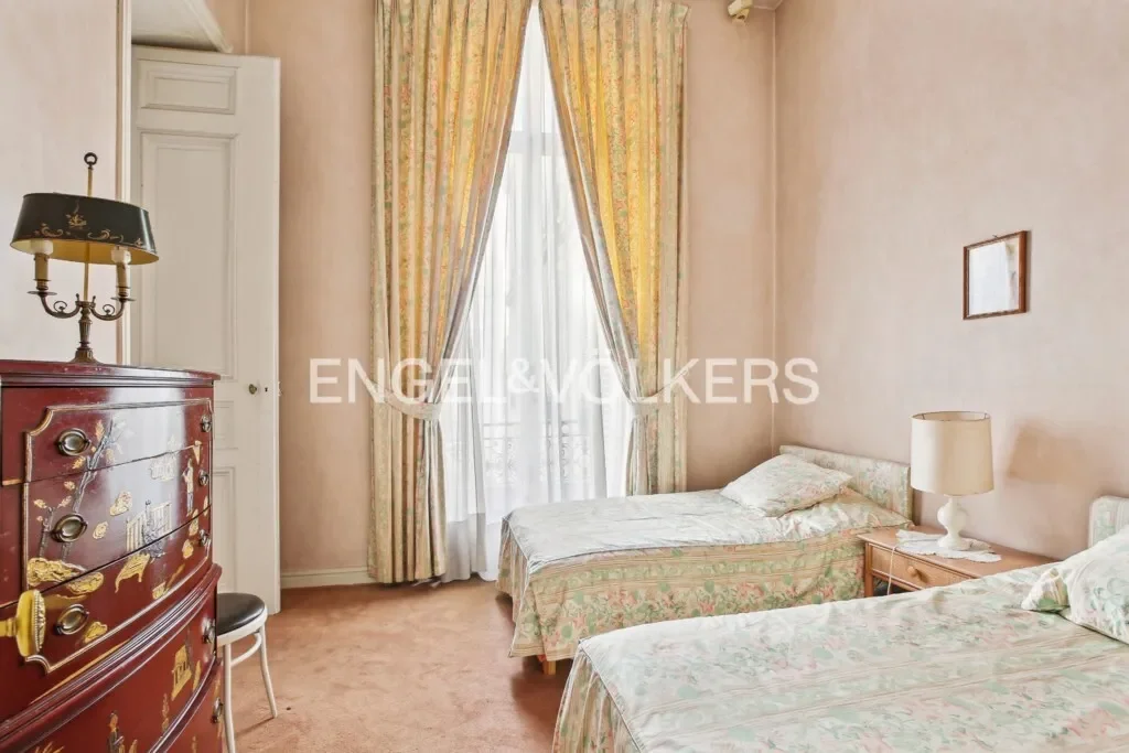Gallery photo 7