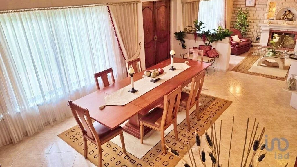 Gallery photo 10