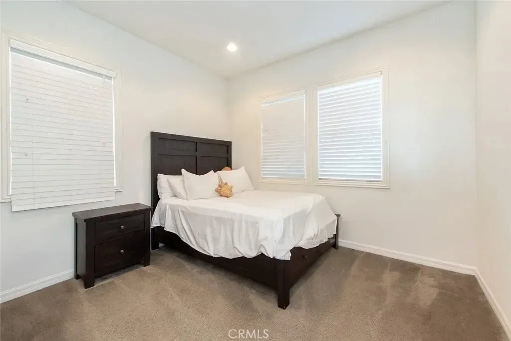 23 Manzanillo, Lake Forest, California, United States. - Photo 2