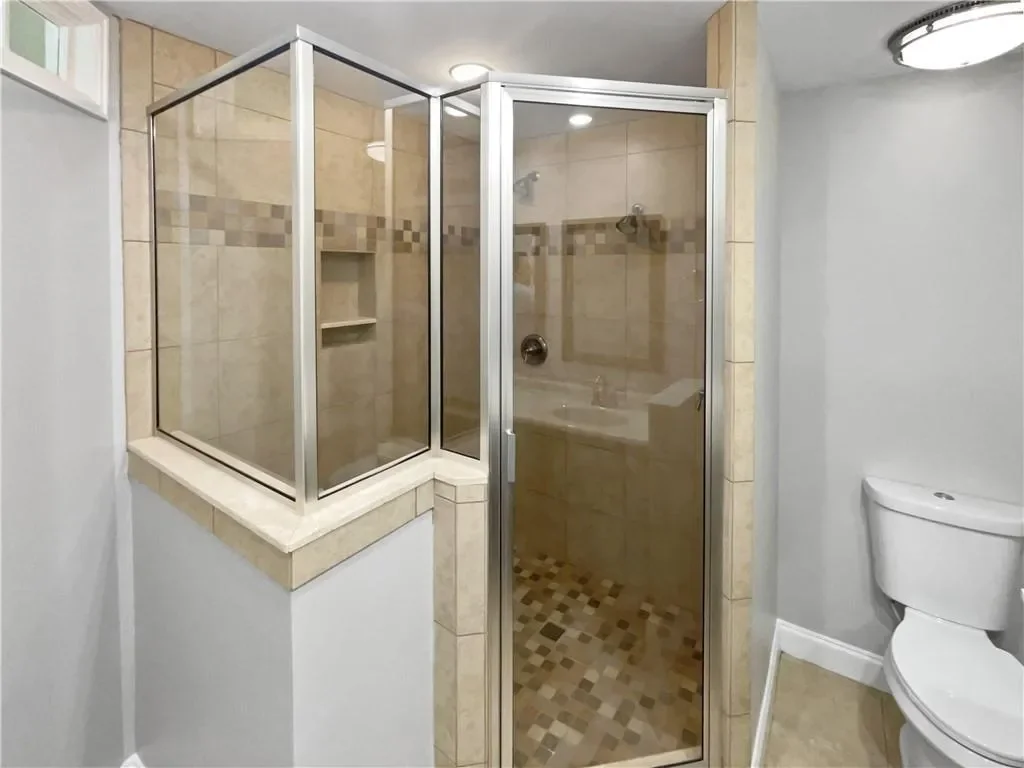 6095 Blackberry Lane, Buford, Georgia, United States. - Photo 27
