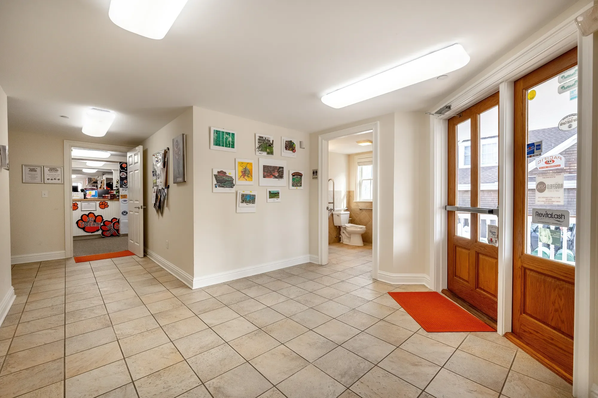 Gallery photo 12