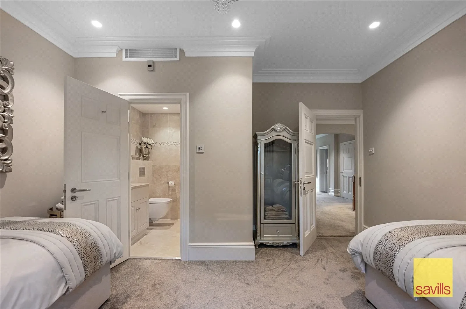Court Road, Eltham, London, London, England, United Kingdom. - Photo 28