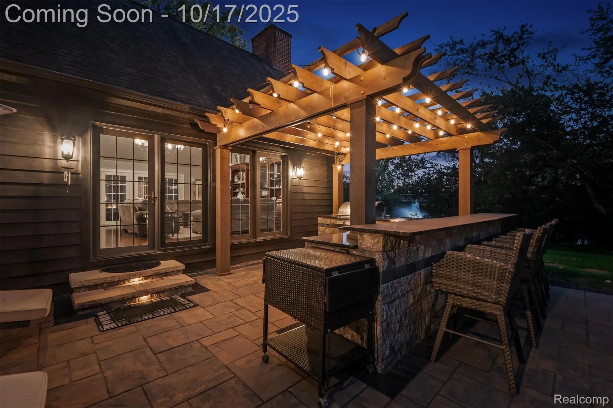 25325 Devon Lane, Franklin Village, MI 48025, Beverly Hills, Michigan, United States. - Photo 4