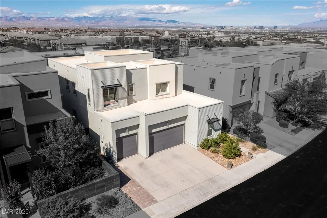 731 Glowing Horizon Street, Henderson, Nevada, United States. - Photo 30