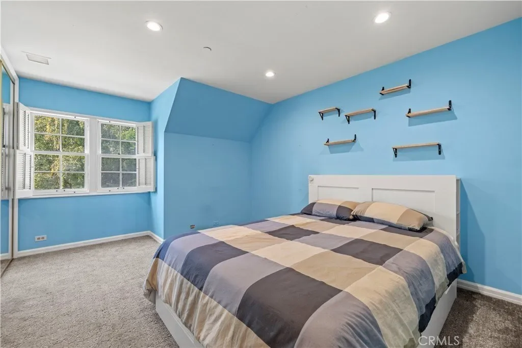5200 Collier Place, Woodland Hills, CA, 91364, USA, Los Angeles, California, United States. - Photo 51