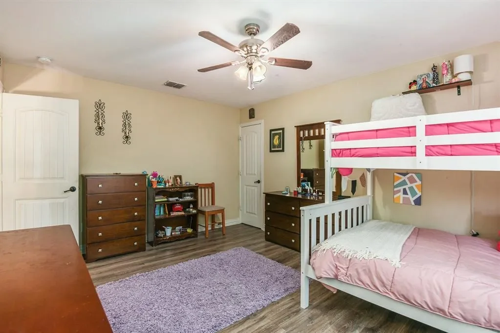203 Saddle Ridge Court, Springtown, Texas, United States. - Photo 22