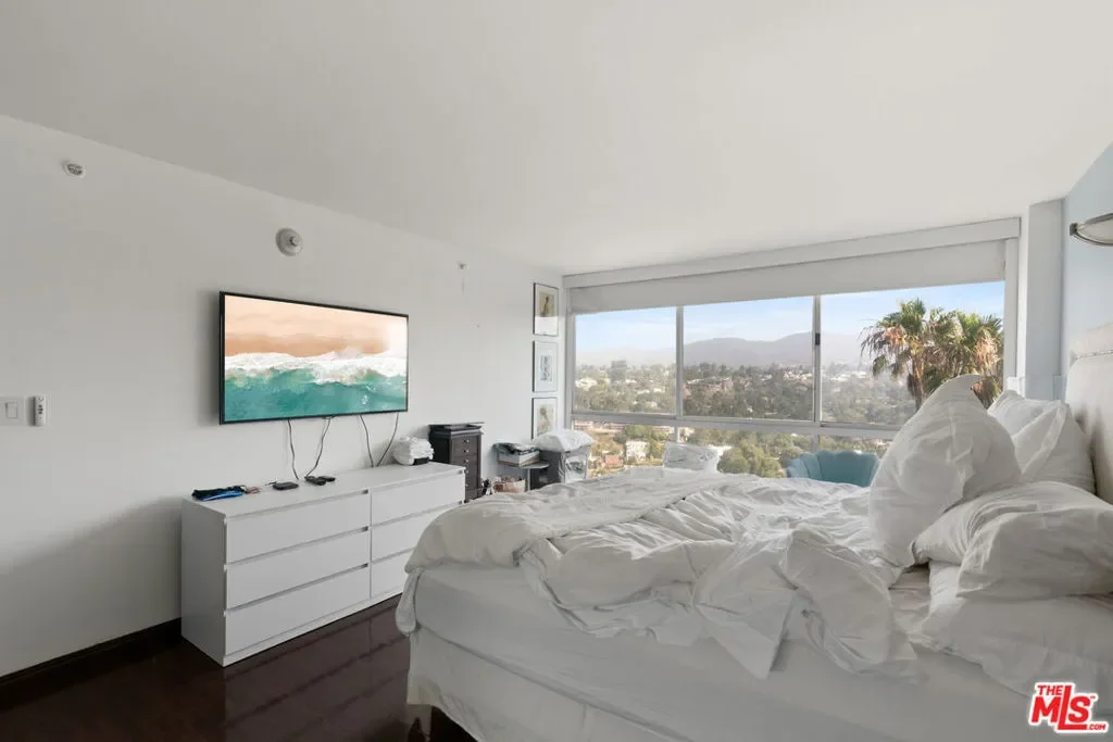 201 Ocean Avenue 909P, Santa Monica, California, United States. - Photo 21