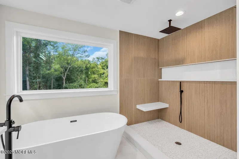 1730 Old Freehold Road, Toms River, New Jersey, United States. - Photo 11