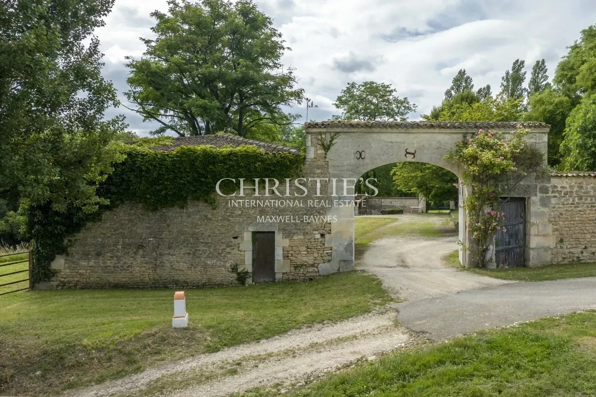 Property photo 12