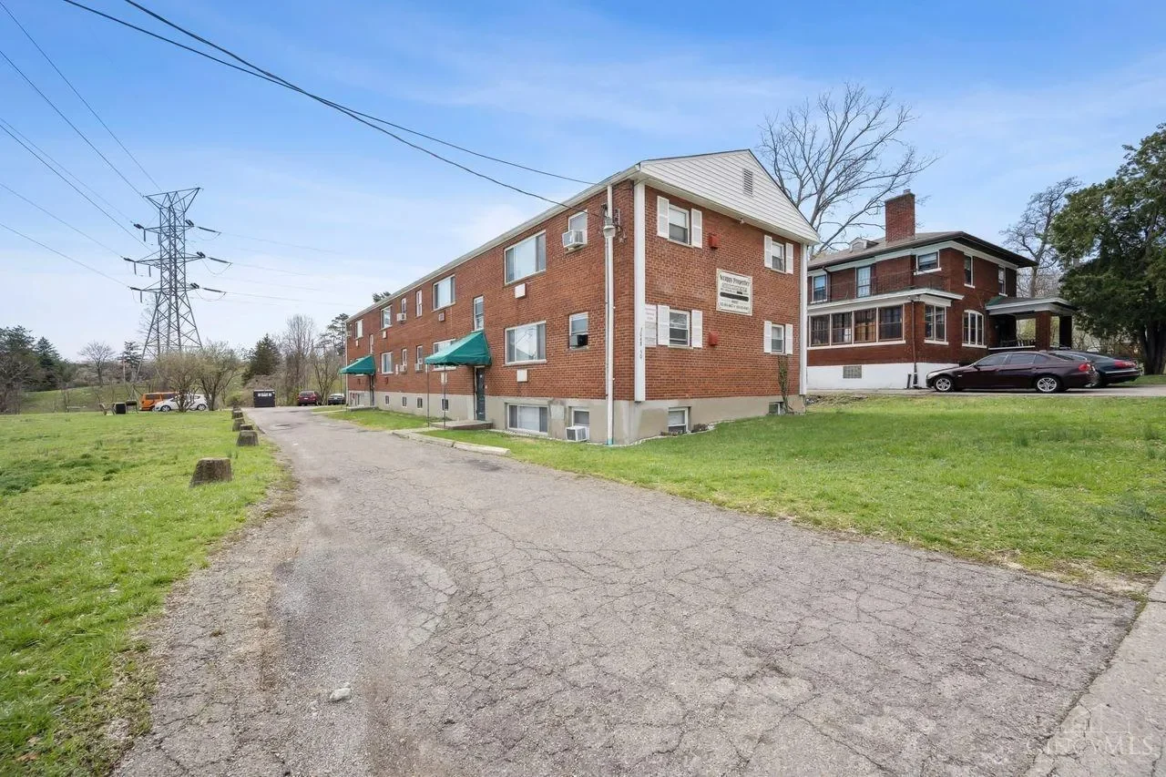 3048 Gilbert Avenue, Cincinnati, OH 45206, Cincinnati, Ohio, United States. - Photo 31