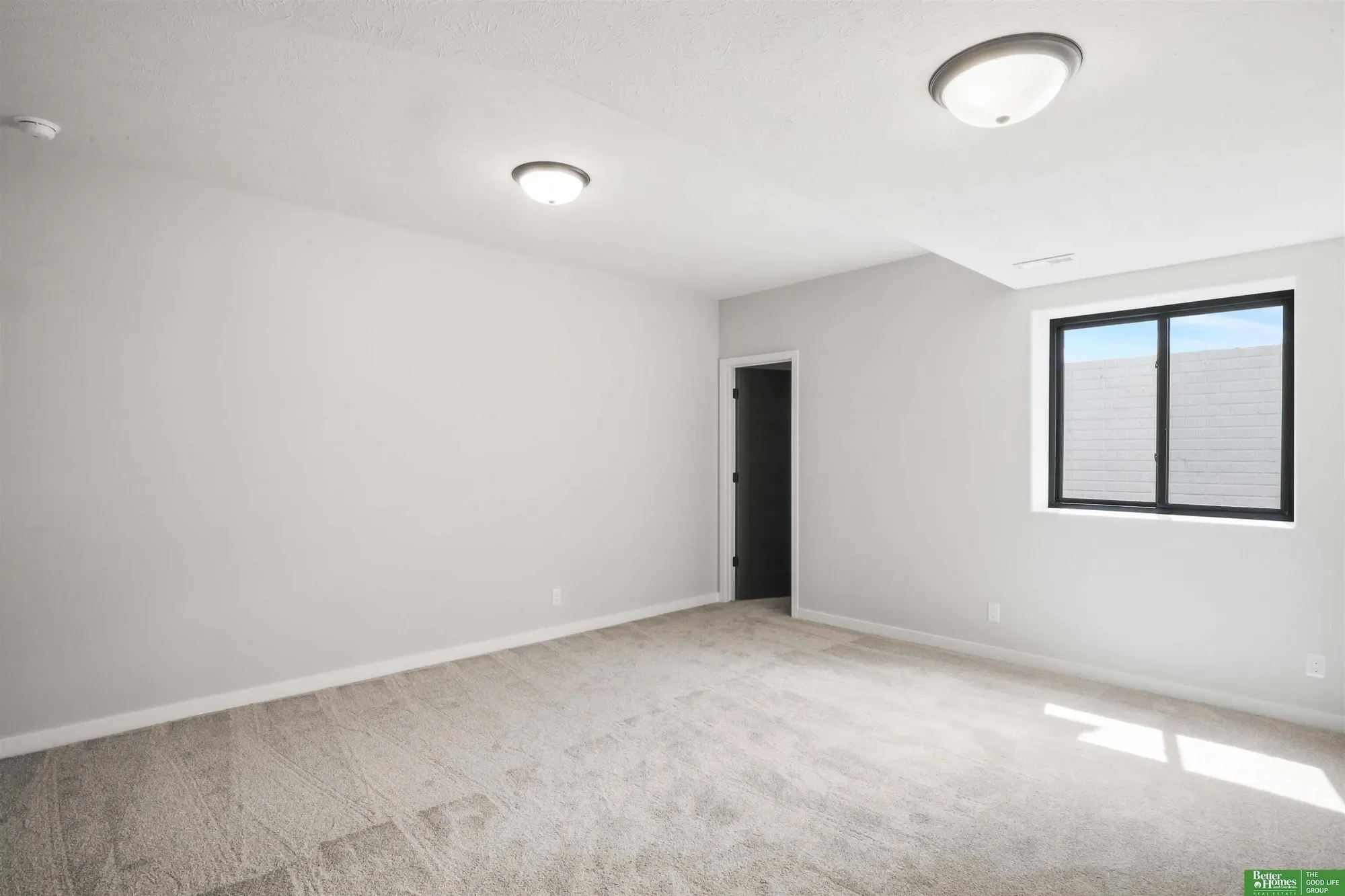 Gallery photo 2