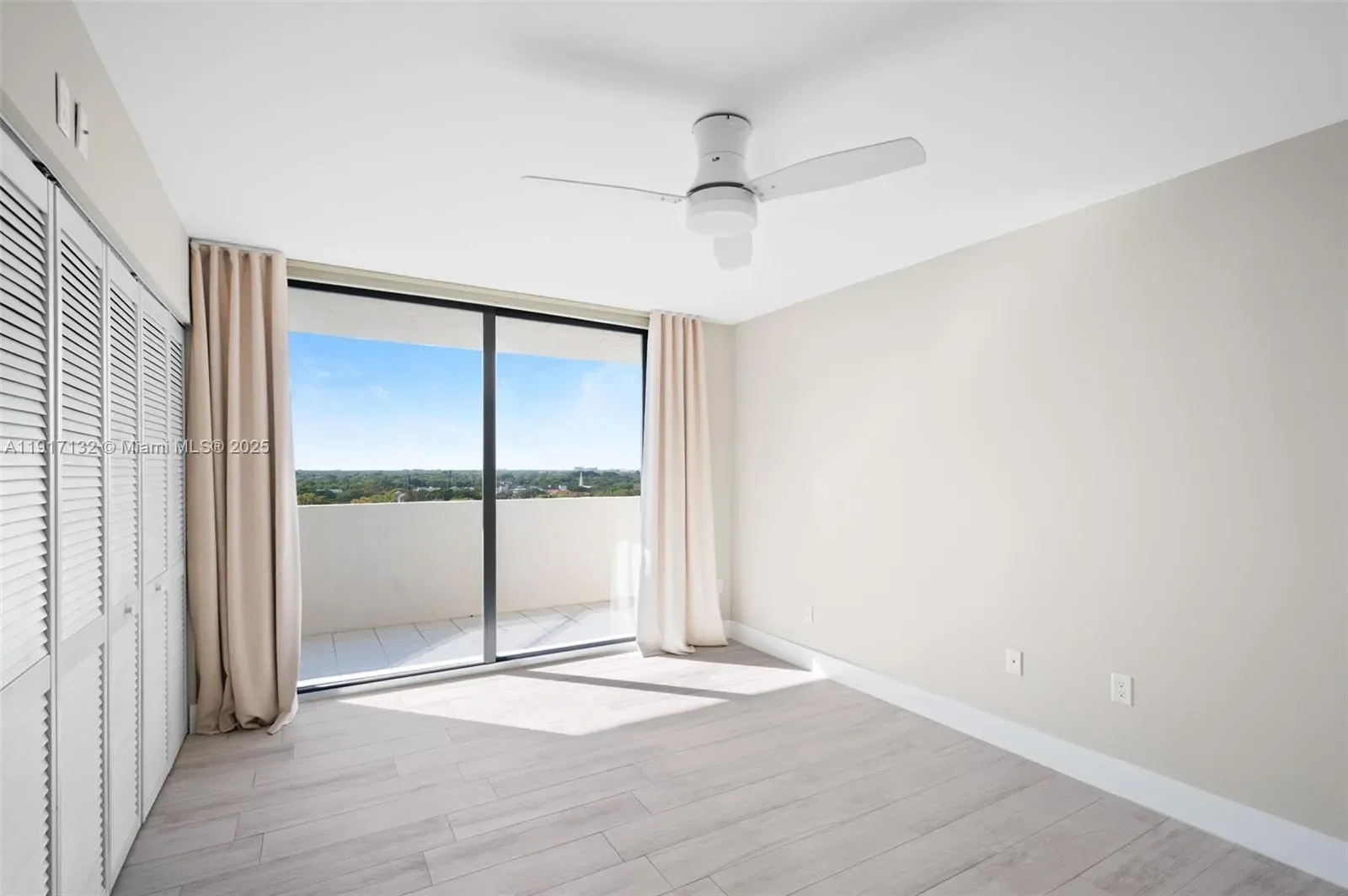 441 Valencia Ave 1201, Coral Gables, Florida, United States. - Photo 24