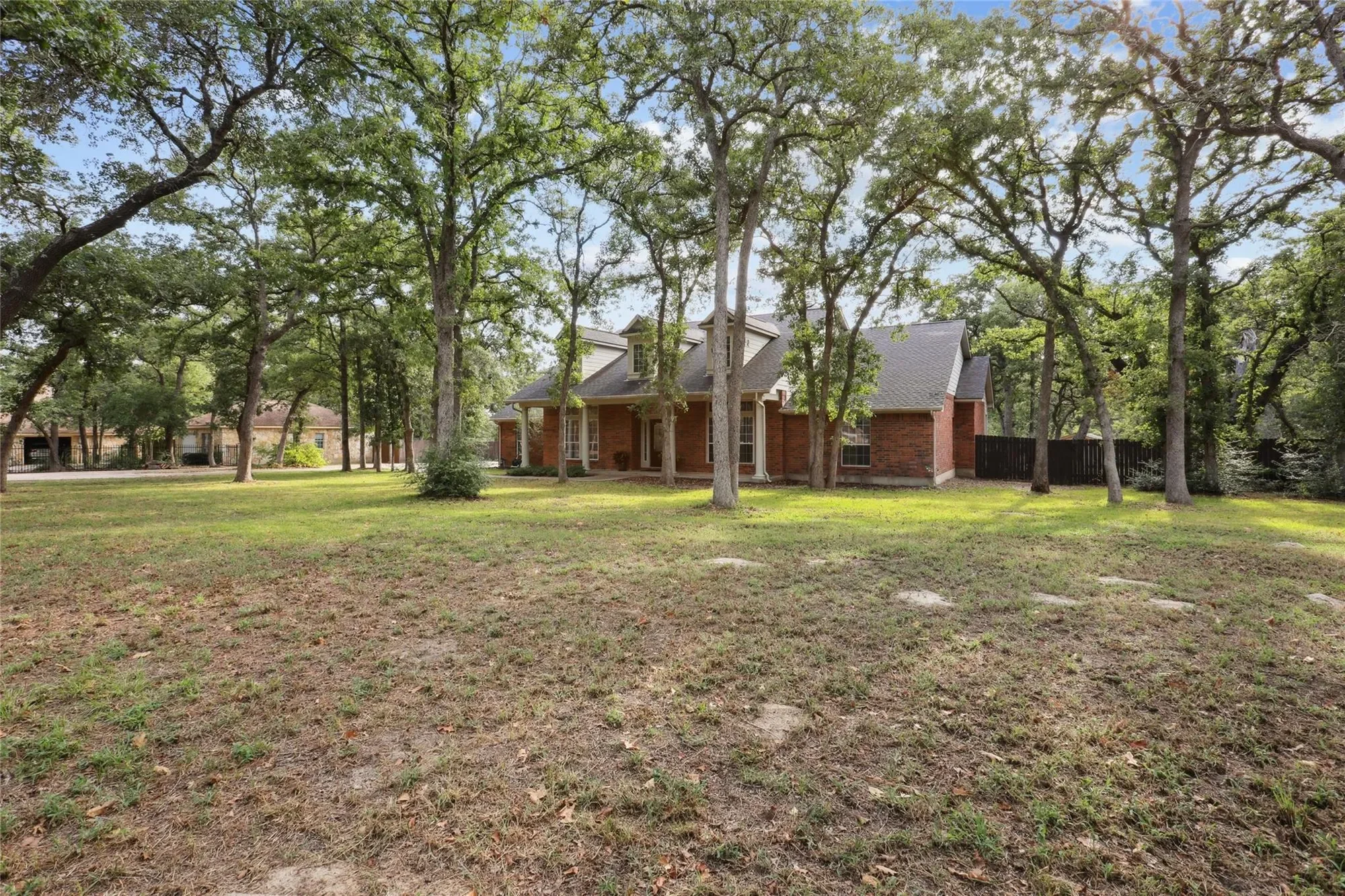 120 Juniper TRL, Elgin, Texas, United States. - Photo 7