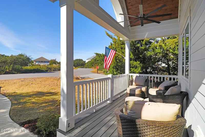 112 Windjammer S, Emerald Isle, NC 28594, Emerald Isle, North Carolina, United States. - Photo 33