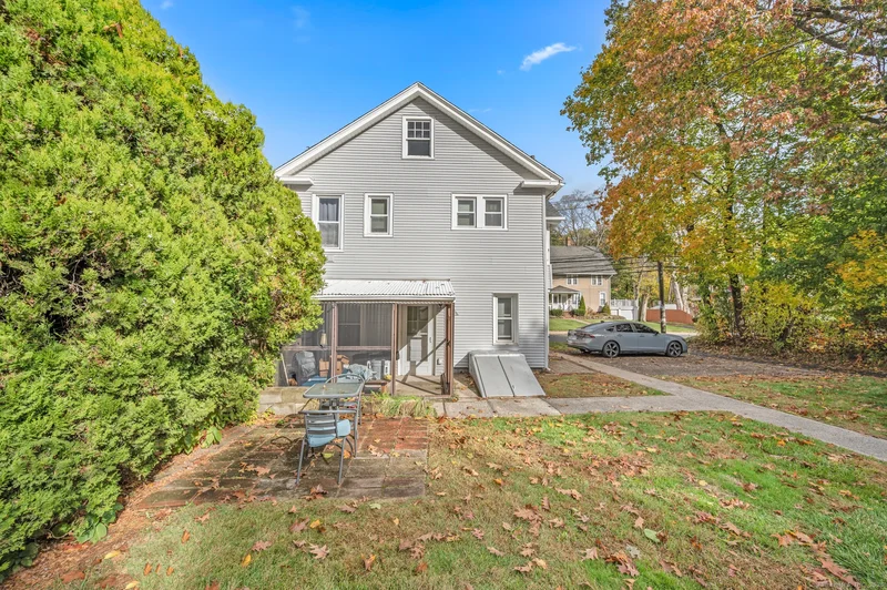 92 Berlin Avenue, Southington, Connecticut, United States. - Photo 40