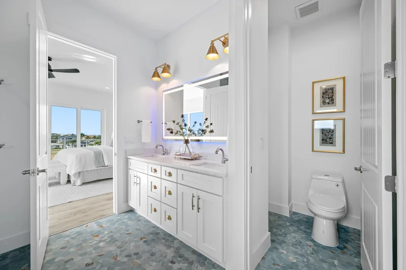 534 Crystal Dr, Madeira Beach, FL 33708, Madeira Beach, Florida, United States. - Photo 58