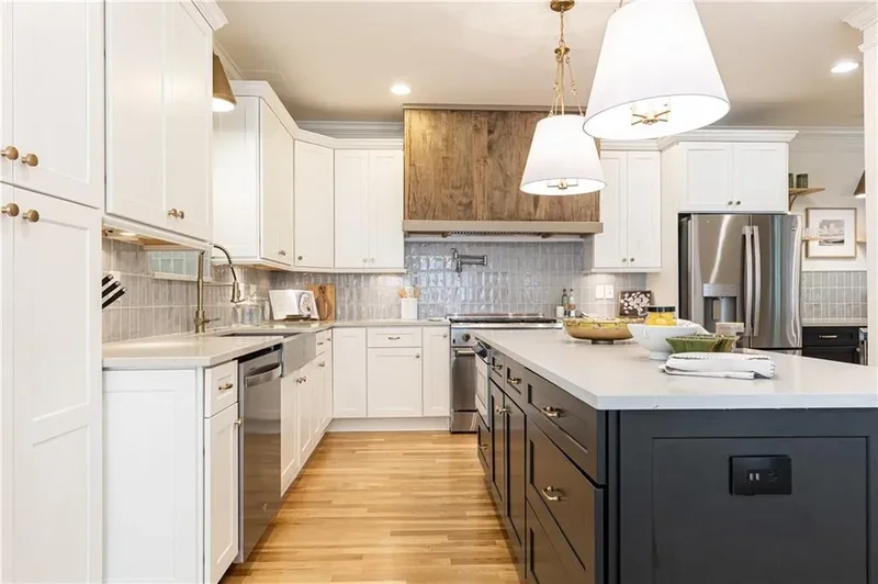 6370 River Chase Circle, Atlanta, Georgia, United States. - Photo 19