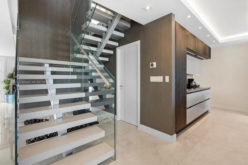 11325 NW 66th St, Doral, FL, 33178, USA, Doral, Florida, United States. - Photo 31