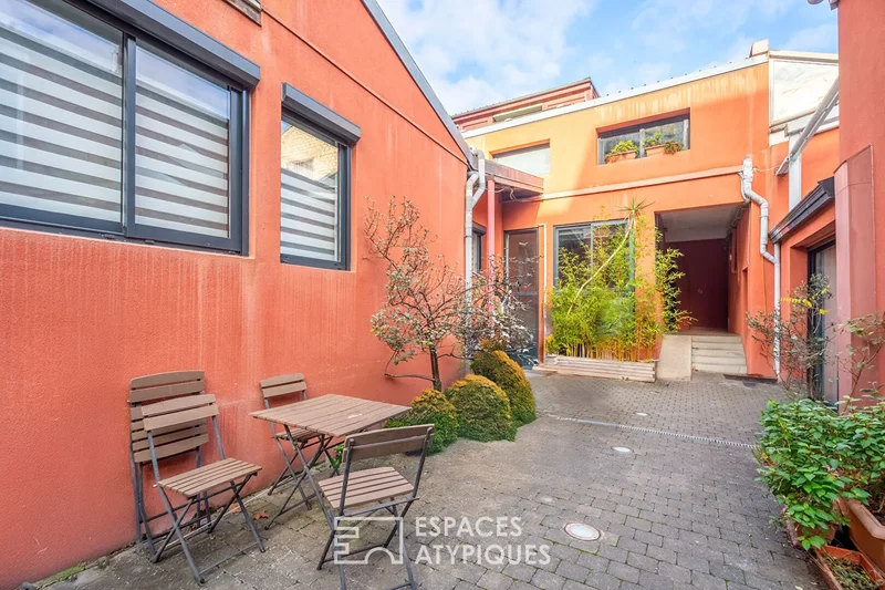 Montreuil, Île-de-France, France. - Photo 2