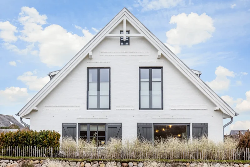 Luxurious Coastal Retreat With Stunning Wadden Sea Views Near Sylt's West Beach