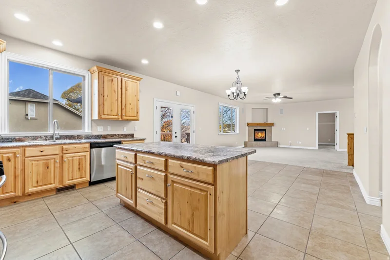 53 W Lake View Terrace Rd, Saratoga Springs, UT 84045, Saratoga Springs, Utah, United States. - Photo 22