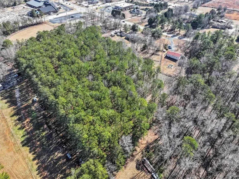 1891 HIGHWAY 81 E, Locust Grove, Georgia, United States. - Photo 19