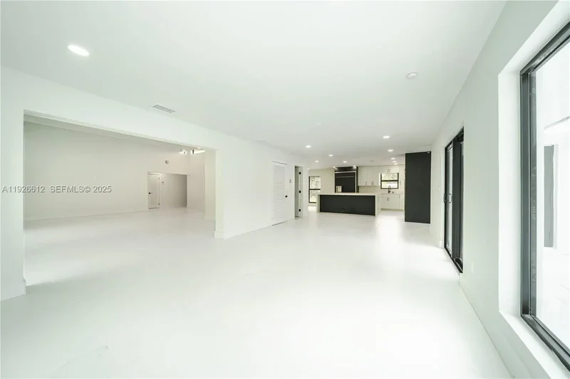 18101 NW 19th Ave, Miami Gardens, Florida, United States. - Photo 28