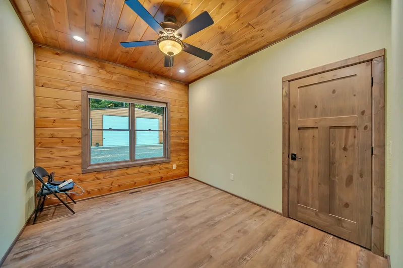 139 Lakeridge Lane, Butler, TN 37640, Mountain City, Tennessee, United States. - Photo 16