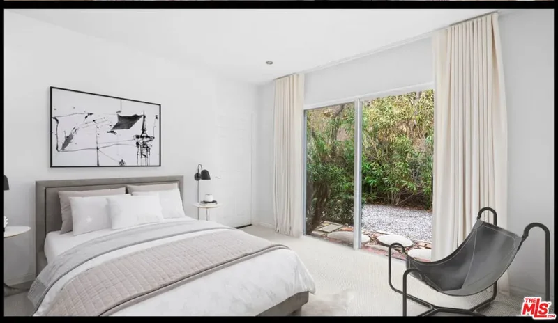 10216 Cielo Drive, Beverly Hills, California, United States. - Photo 24