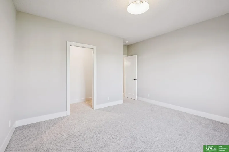 3306 S 212th Street, Elkhorn, NE 68022, Omaha, Nebraska, United States. - Photo 8