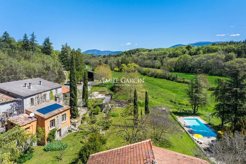 For sale - 10-hectare property - Haute Provence