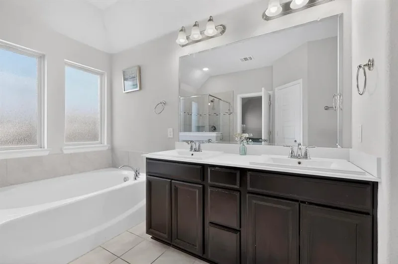 5221 Tuscarora Trail , Mckinney, TX 75070, McKinney, Texas, United States. - Photo 29