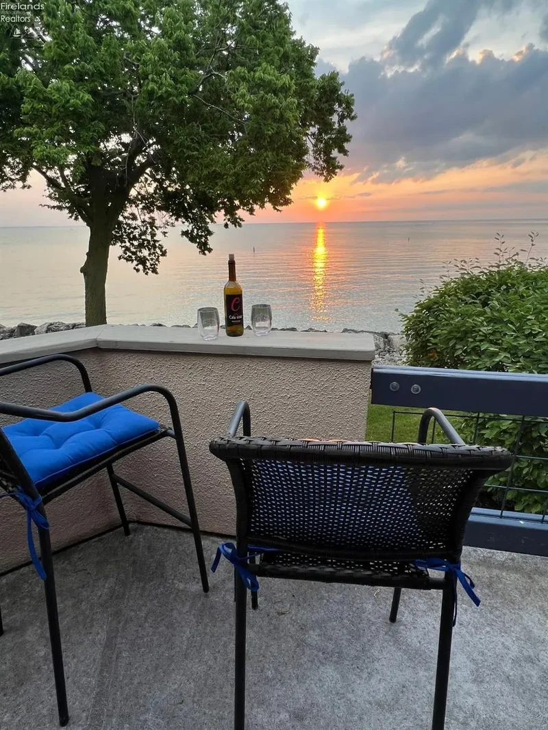 4290 Marin Boulevard B, #B, Port Clinton, OH, 43452, USA, Port Clinton, Ohio, United States. - Photo 4