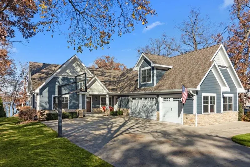 1615 E. Lake Shore Dr, Twin Lakes, WI, 53181, USA, Twin Lakes, Wisconsin, United States. - Photo 2