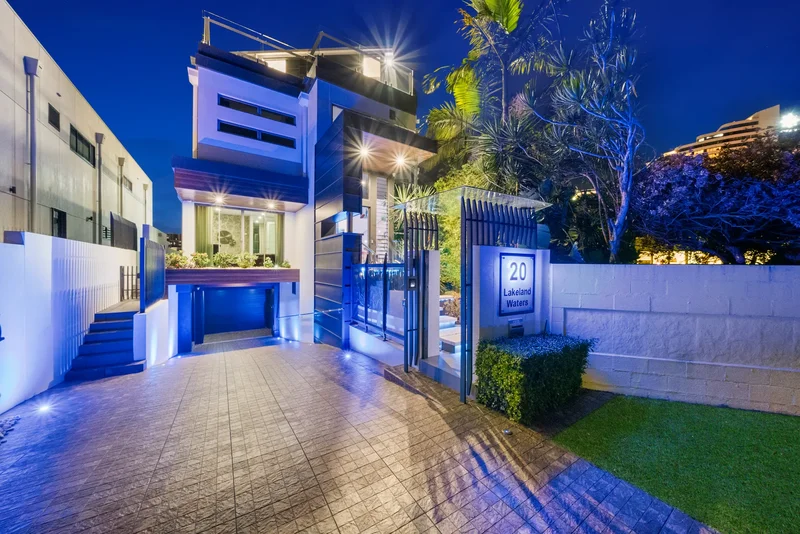 20 Lakeland Ky, Broadbeach Waters QLD 4218, Australia, Broadbeach Waters, Queensland, Australia. - Photo 32