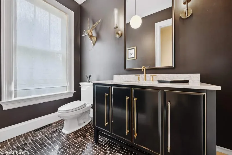 1442 W. Berteau Avenue, Chicago, IL, 60613, USA, Chicago, Illinois, United States. - Photo 16