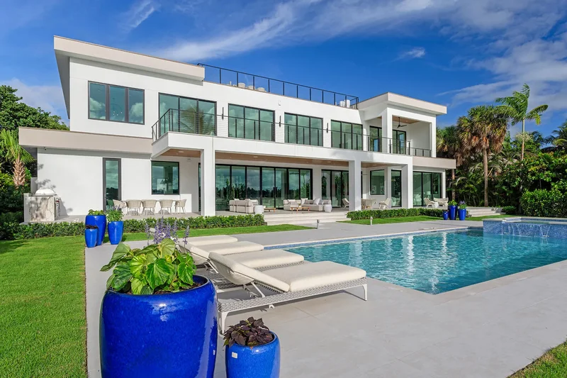 1422 SE Atlantic Drive, Lantana, Florida, United States. - Photo 5