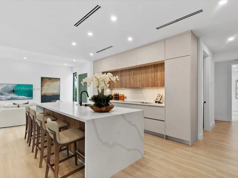 1259 SW 20th St, Miami, Florida, United States. - Photo 23