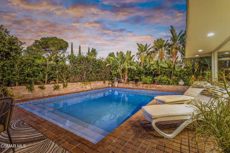 4516 Knightsgate Road, Thousand Oaks, California, United States. - Photo 35