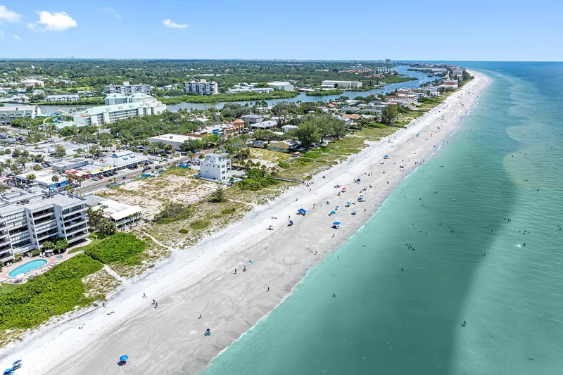 400 Gulf Boulevard, Indian Rocks Beach, FL 33785, Indian Shores, Florida, United States. - Photo 5