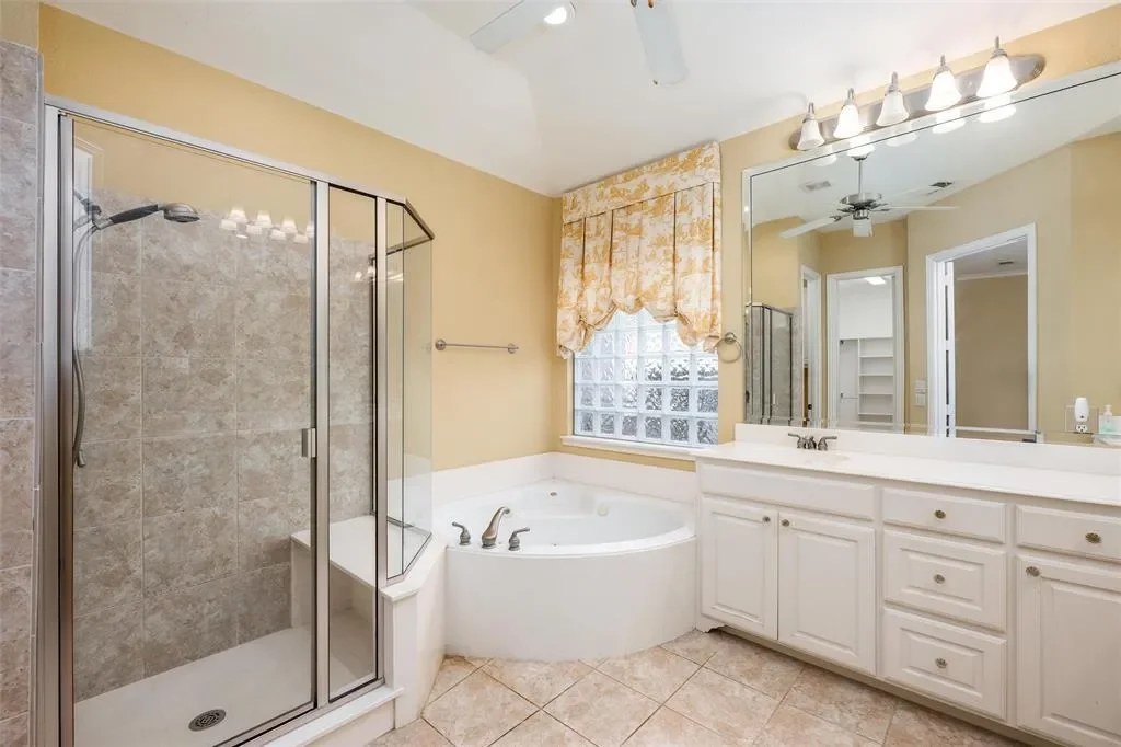 1205 Stoneoak Drive, McKinney, Texas, United States. - Photo 20