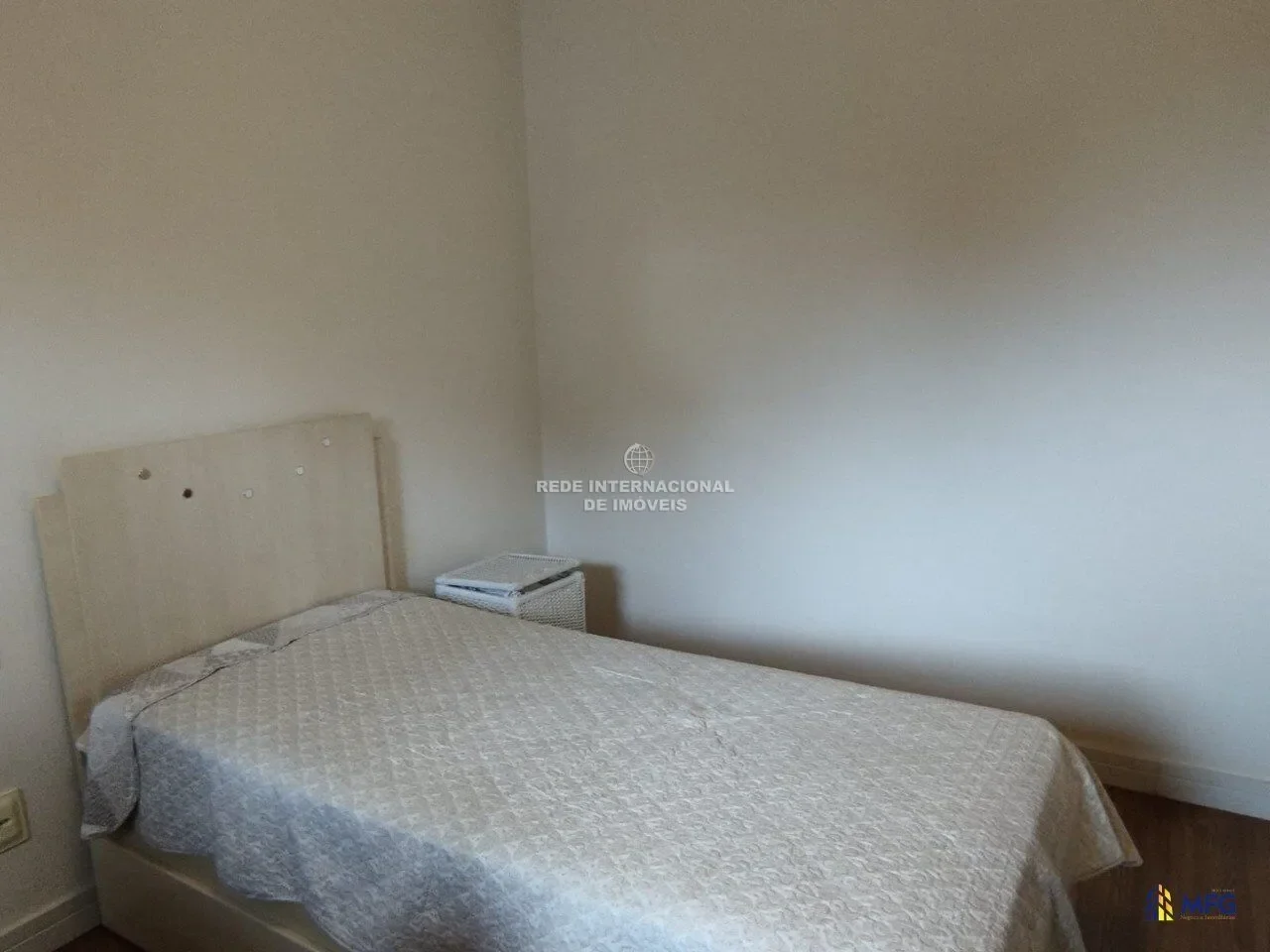 Gallery photo 2