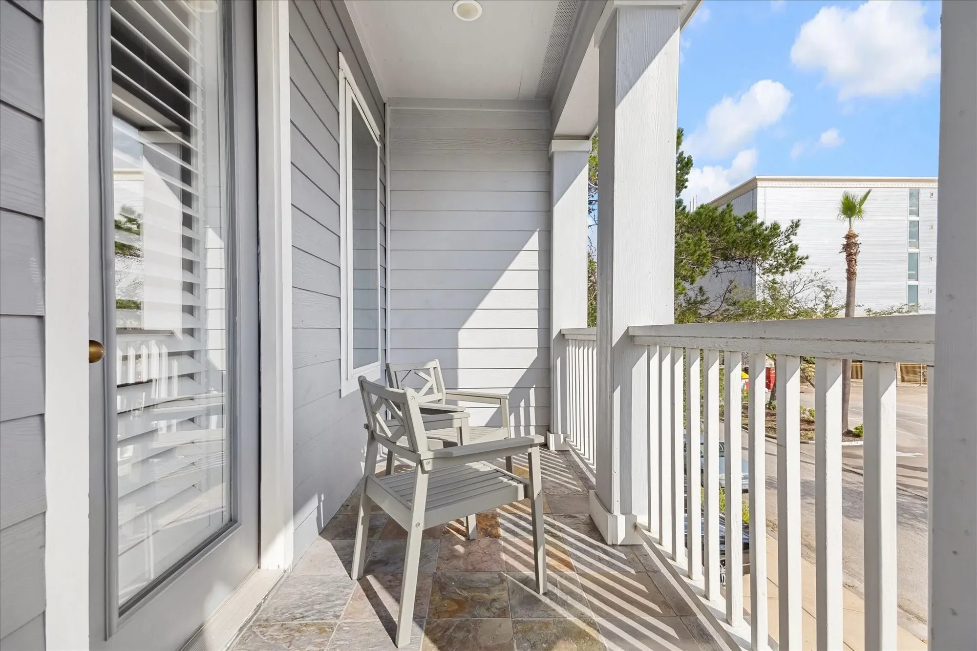 2430 Sheridan Street, Houston, Texas, United States. - Photo 13