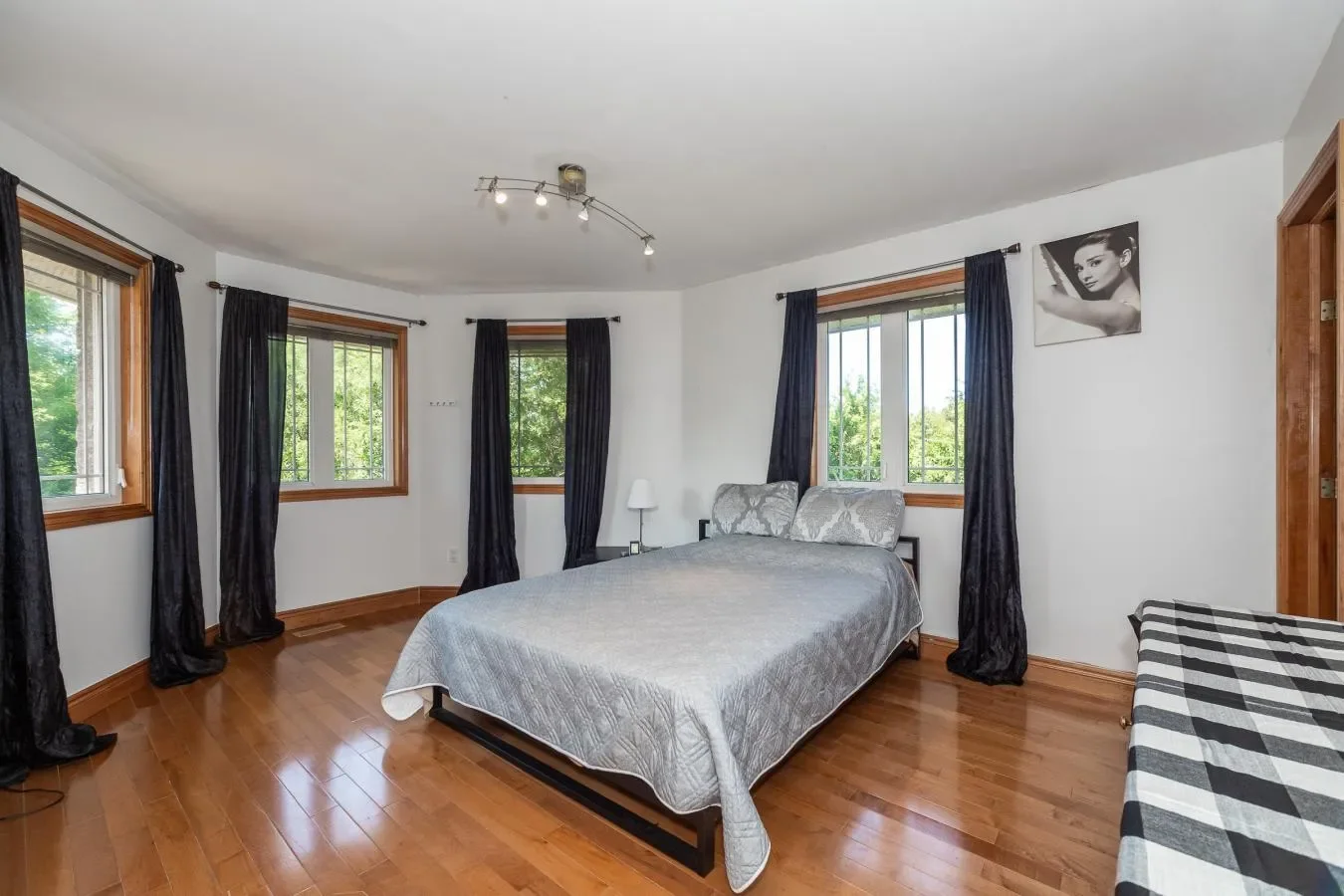 910 26th Street E, Owen Sound, Ontario, Canada. - Photo 19