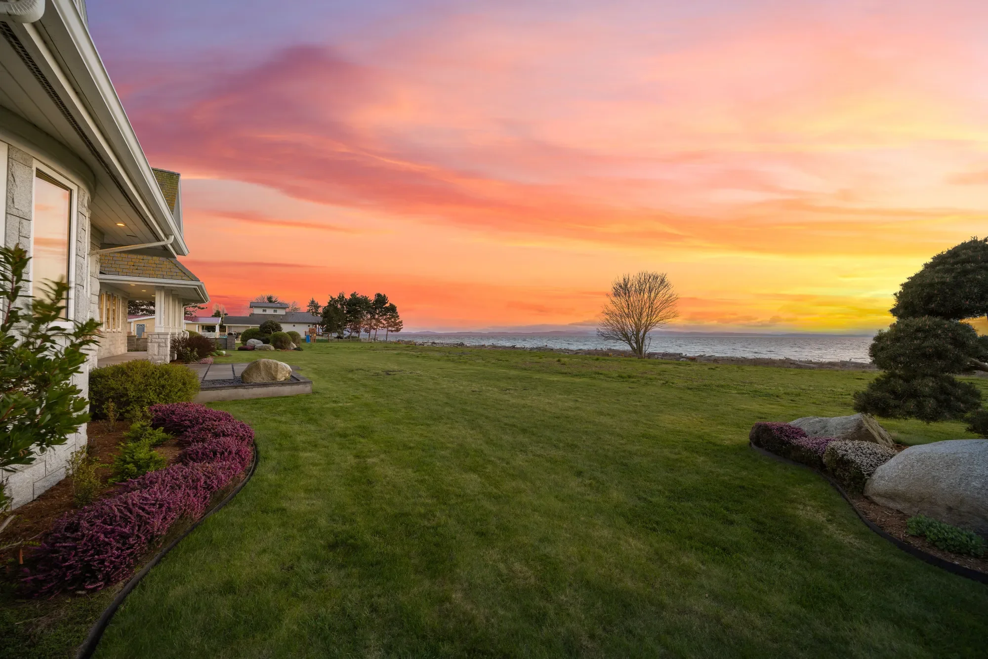 581 Marine Dr , Point Roberts, WA 98281, Point Roberts, Washington, United States. - Photo 31