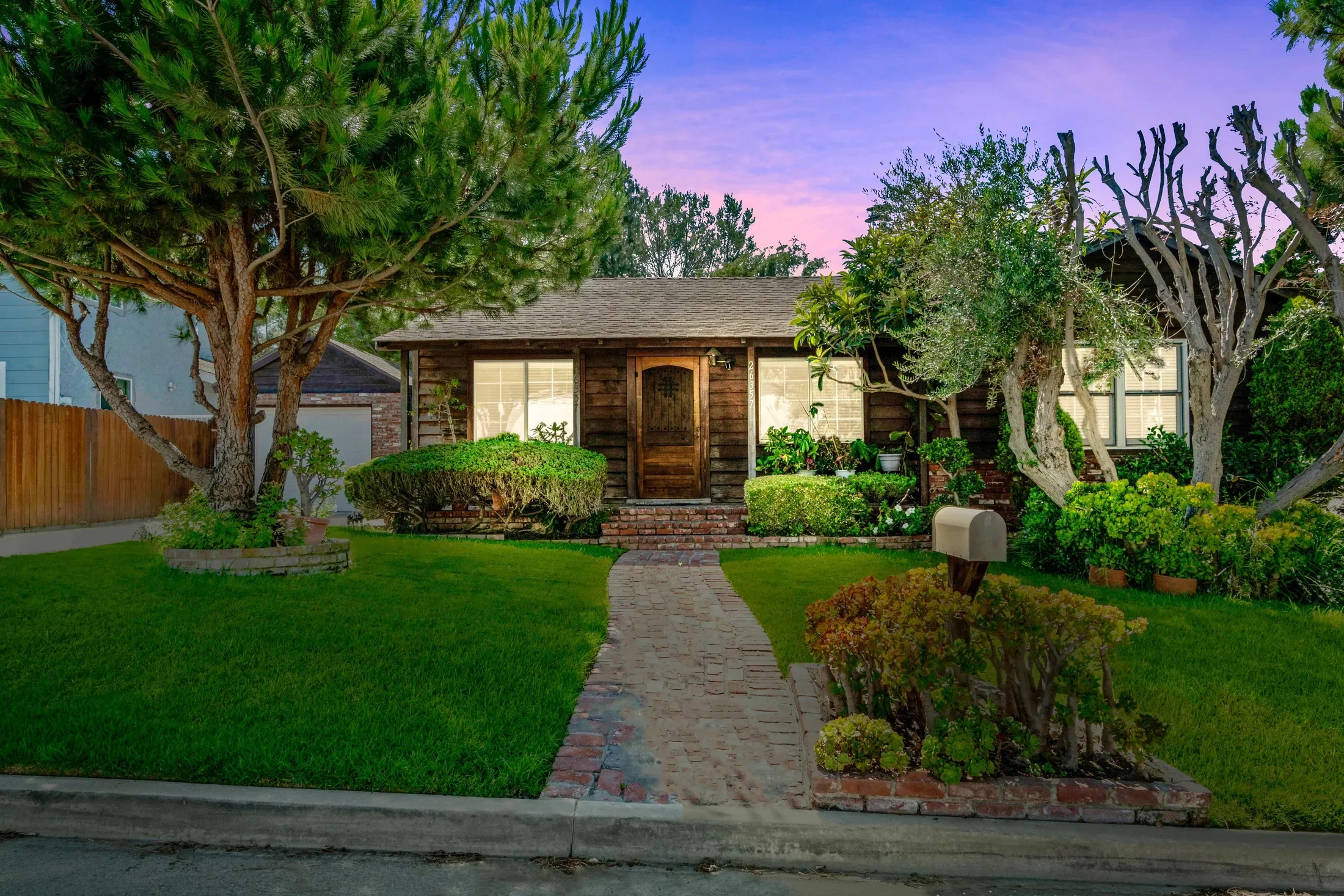 26357 Hillcrest Avenue , Lomita, CA 90717, Lomita, California, United States. - Photo 15