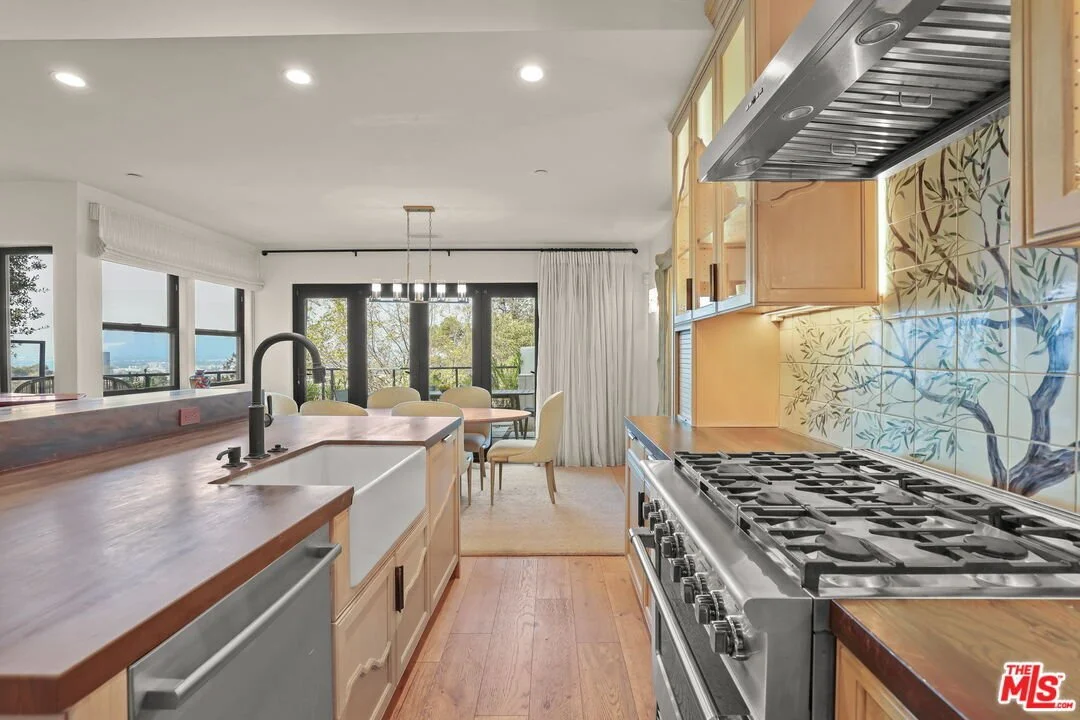 Gallery photo 11