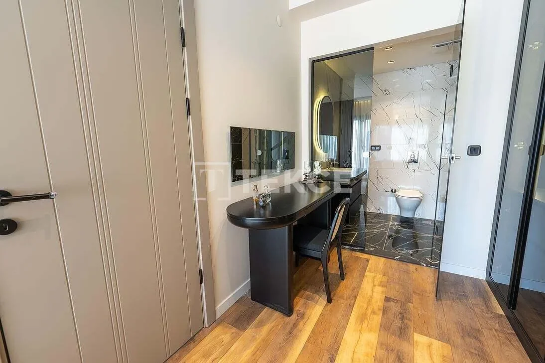 Gallery photo 2