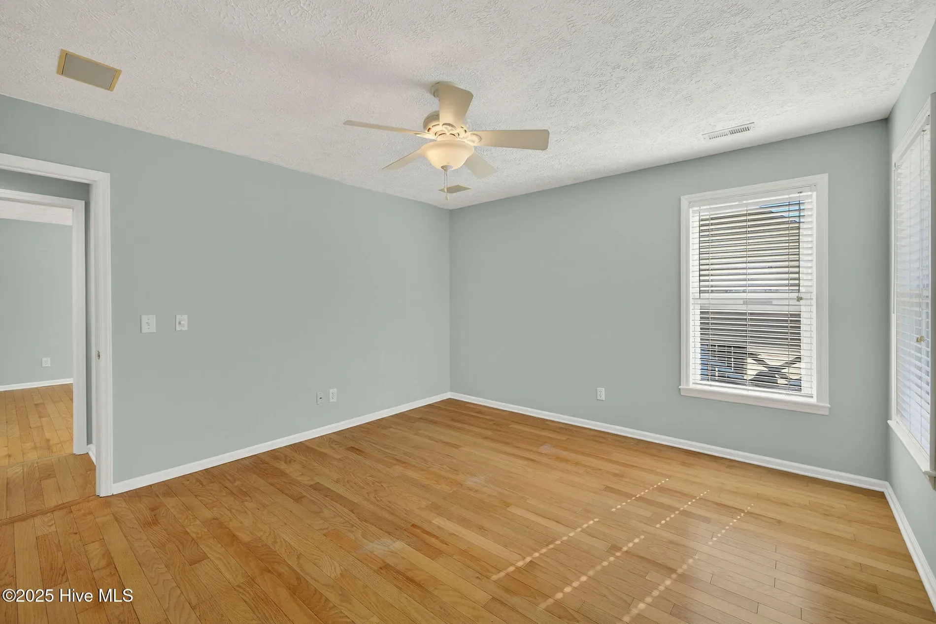 103 Georgia Avenue, Carolina Beach, North Carolina, United States. - Photo 37